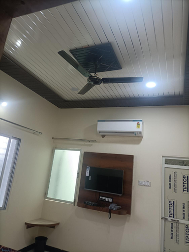 Others 3, Hotel Namo Paradise, Ujjain