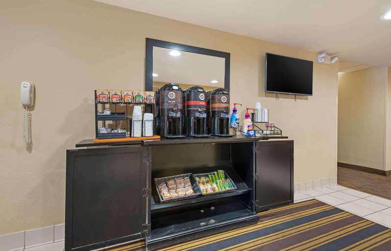 Food & Drinks 5, Extended Stay America - Princeton-South Brunswick, Middlesex