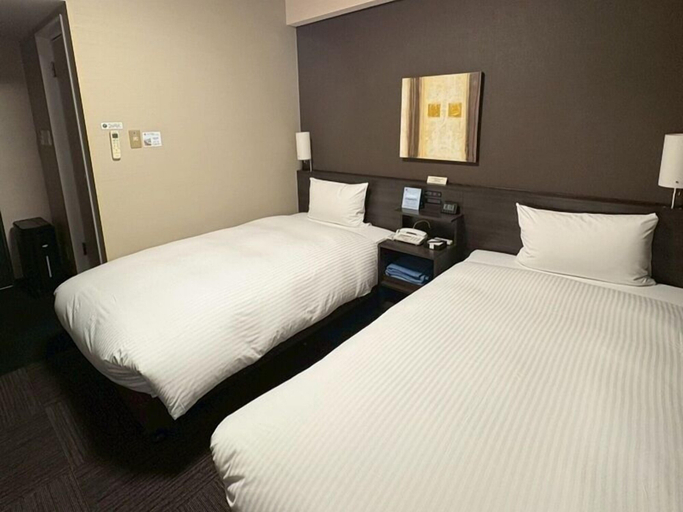 Bedroom 4, Hotel Route Inn Higashi Hiroshima Saijo Ekimae, Higashihiroshima