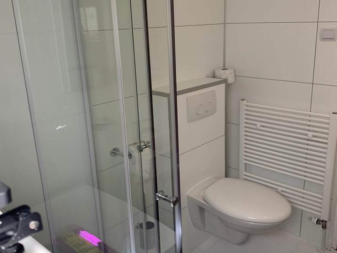 Bathroom 3, Home in  the dancing forest, Barneveld