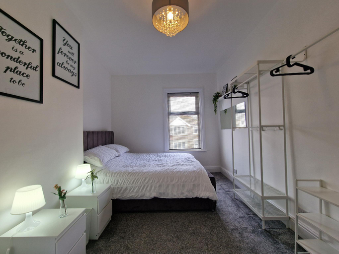 Bedroom 2, DYSA Abbey House, Lancashire