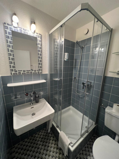 Bathroom, Hotel Franz Anton, Sarganserland
