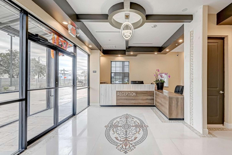 Public Area, Comfeeni Inn and Suites, Houston