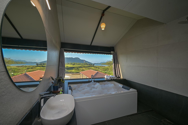 Bathroom 4, Bliss Nirvana Resort, Lonavala, Pune