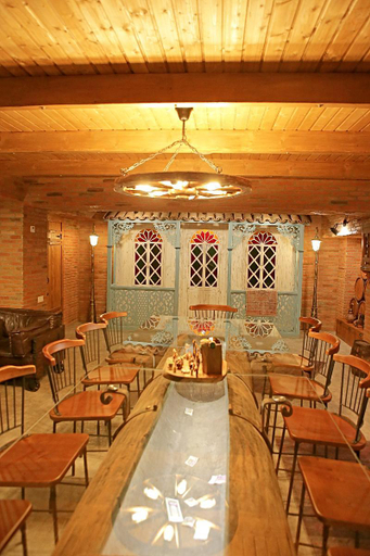 Food & Drinks 5, Hotel Address 9D, Tbilisi