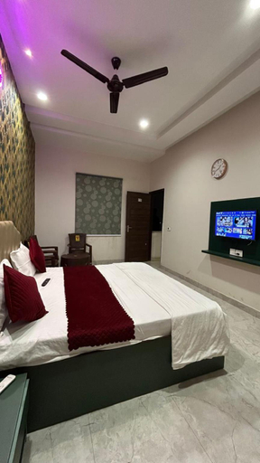 Bedroom 3, Goroomgo 11 Inn Ludhiana, Ludhiana
