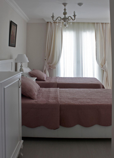 Bedroom 2, Lara Ilica Hotel, Çeşme