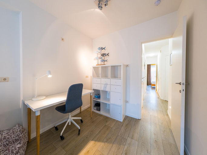 Others 5, Duplex apartment near the sea, West-Vlaanderen
