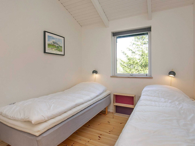 Others 1, 4 Star Holiday Home in Lokken, Hjørring
