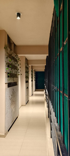 Others 4, SV Inns Sea Pearl, Sindhudurg