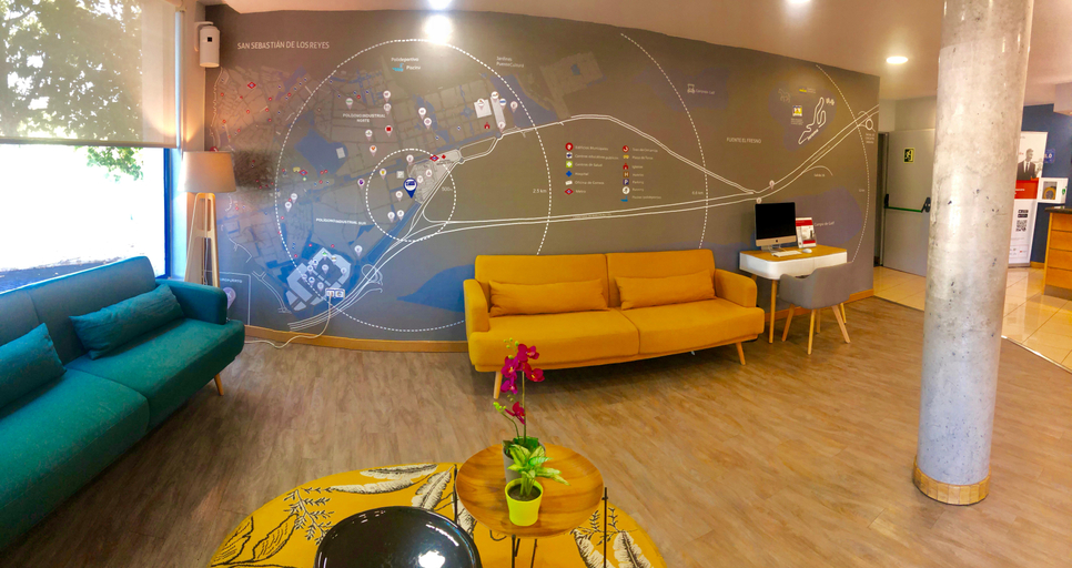 Public Area 2, Holiday Inn Express MADRID-SAN SEBASTIAN D/L REYES by IHG, Madrid