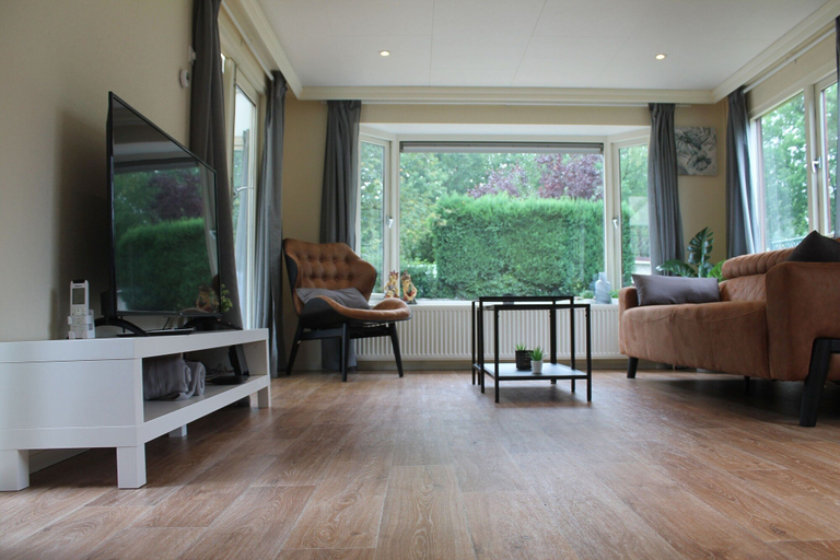 Living room 5, Serene Forest Stay With Comfort, Woensdrecht