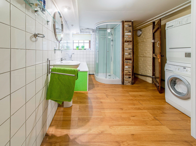 Bathroom 3, Characteristic Holiday Home With Balcony, Luxembourg