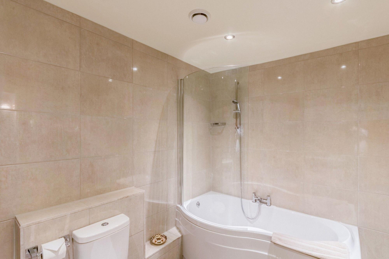 Bathroom 4, Blervie House, Moray