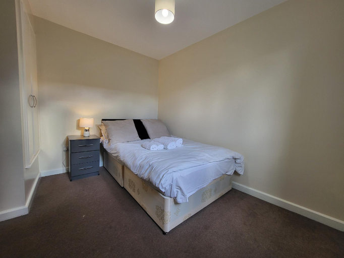 Others 3, Great Apartment Next To Tooting Bec Tube Station, London