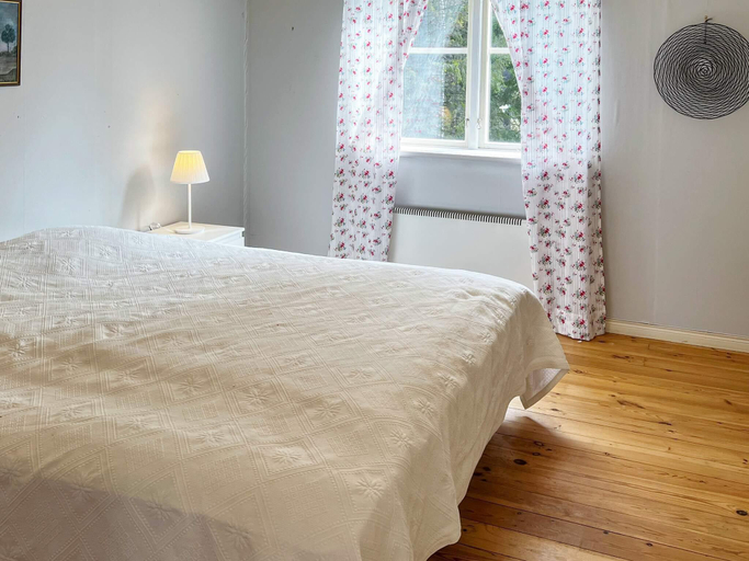 Bedroom 2, person holiday home in MUNSo-By Traum, Ekerö