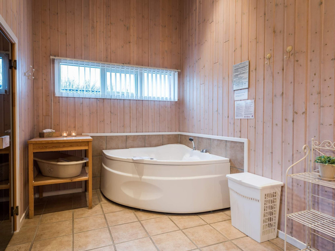 Bathroom 3, 4 Star Holiday Home in Tarm, Ringkøbing-Skjern