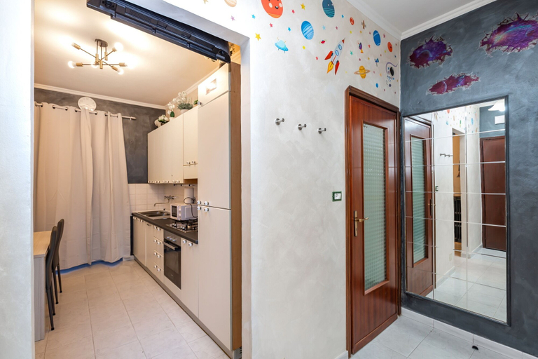 Bathroom, Grotta dell'Universo, Torino