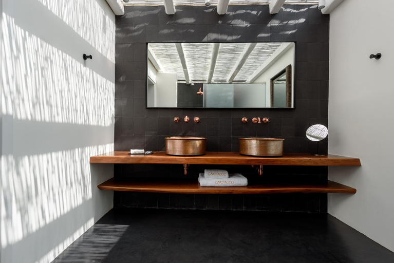 Bathroom 3, Cavo Tagoo Santorini, South Aegean