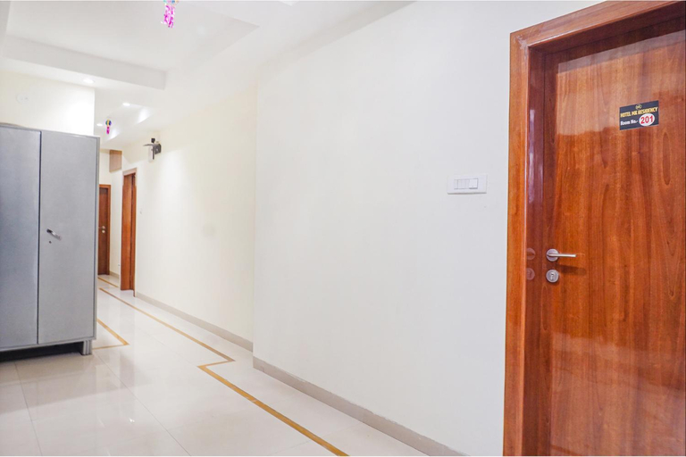 Public Area 3, Fabhotel Phoenix Inn, Pune