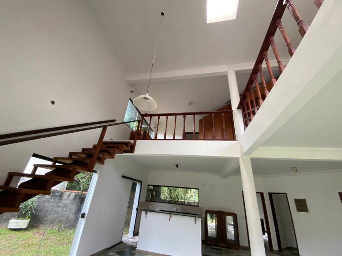 Others 5, Casa com quintal grande, Ubatuba