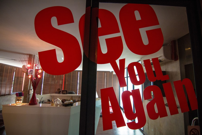 Food & Drinks 5, Jasaen Stylish Boutique, Khlong San
