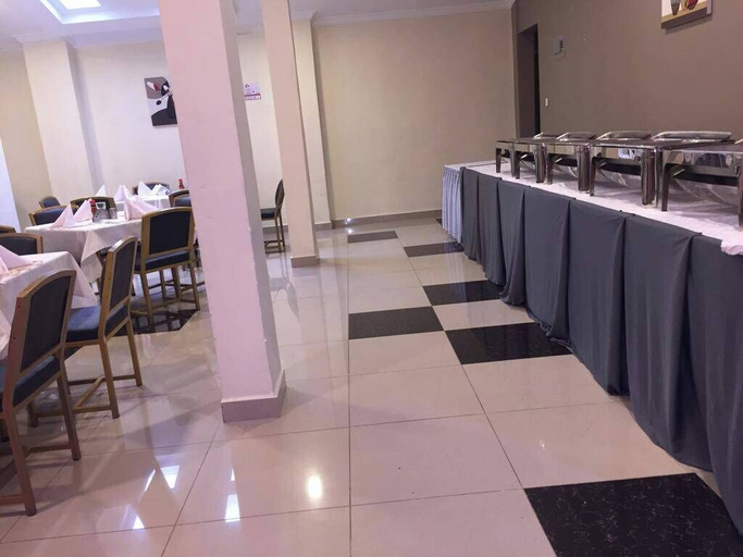 Food & Drinks 4, Liaizons Hotel Nakuru, Nakuru Town East