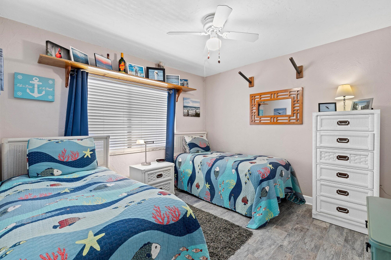 Bedroom 2, Sunrise 502, Volusia