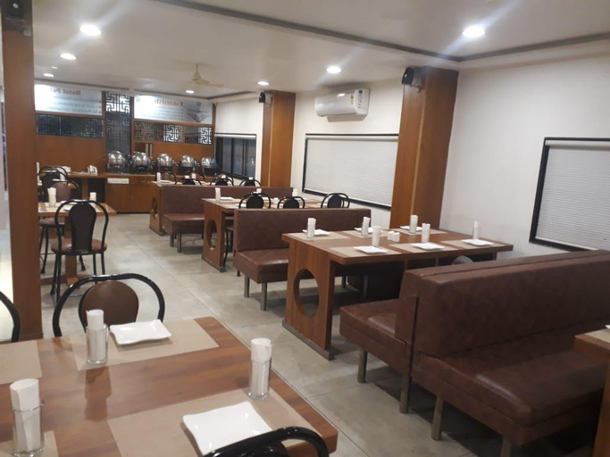 Food & Drinks 5, Hotel Holiday Pride, Aurangabad
