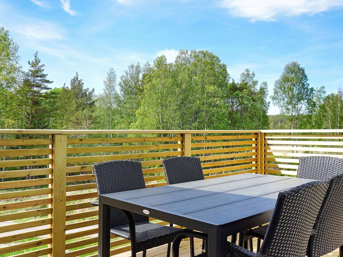 Others 5, 4 Star Holiday Home in Stromstad, Strömstad