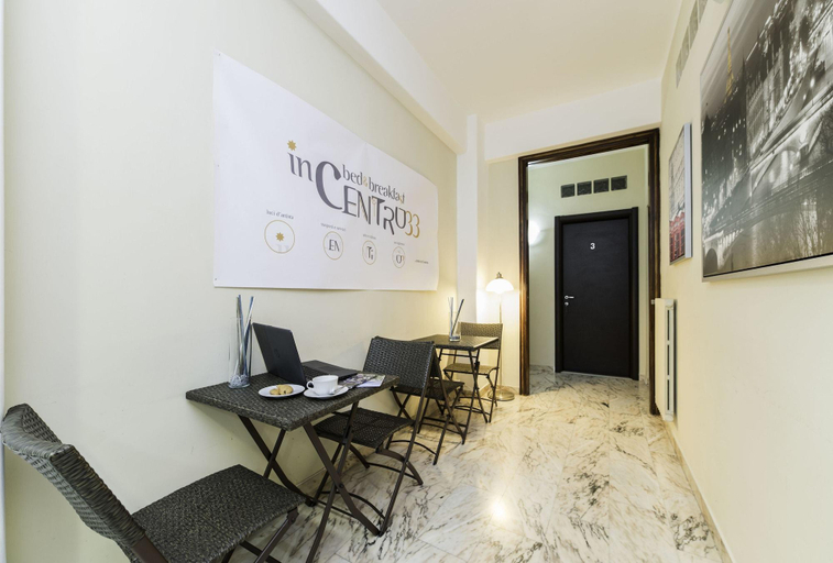 Others 5, B B In Centro 33, Salerno