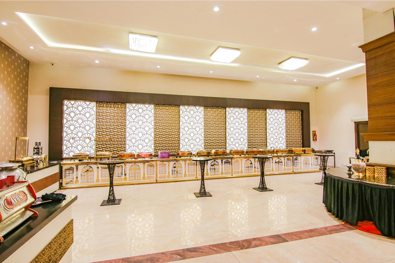 Food & Drinks 4, FabHotel Royal Mapple, Ludhiana