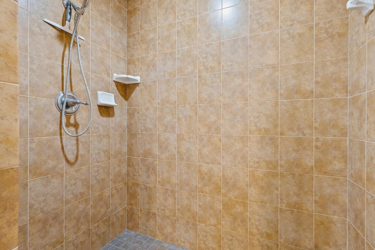 Bathroom 4, Atlantic Villas 402, Volusia