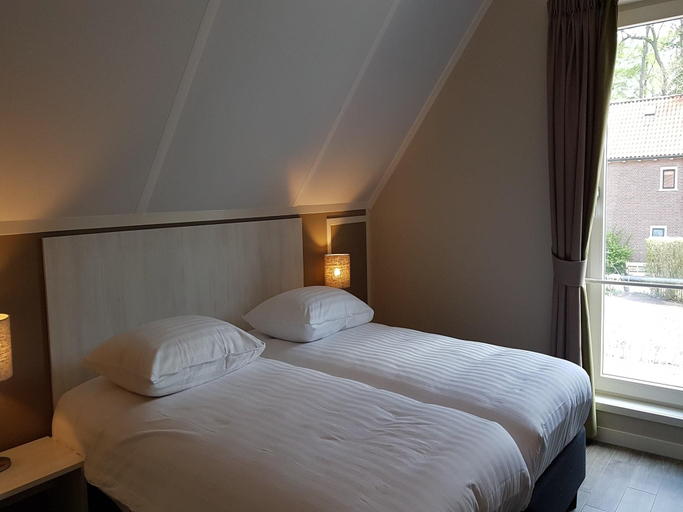 Bedroom 2, Modern Villa with Garden, Gorssel