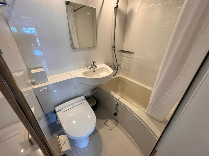 Bathroom 2, Hotel Uzuraya, Chikuma
