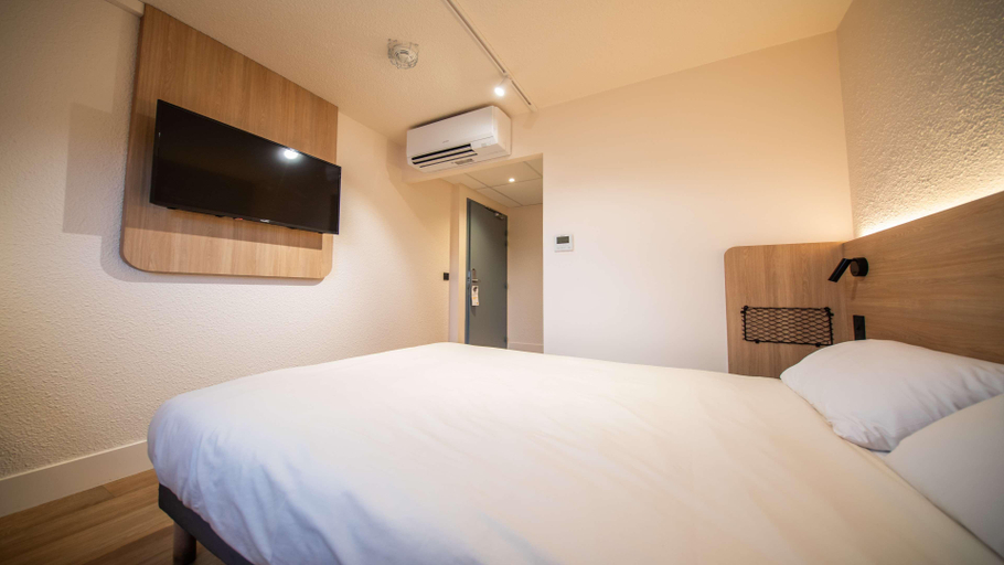 Bedroom 2, Premiere Classe Annecy Sud - Cran Gevrier, Haute-Savoie