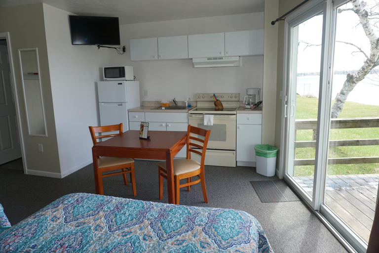 Others 4, Lake View Motel & Gift Shop, Missaukee
