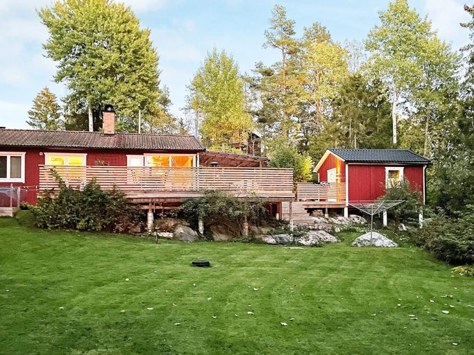 Primary image, 8 Person Holiday Home in Brottby-by Traum, Vallentuna