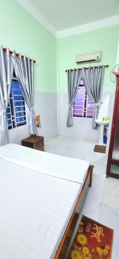 Bedroom 2, Khach san Ngoc Quynh, La Gi