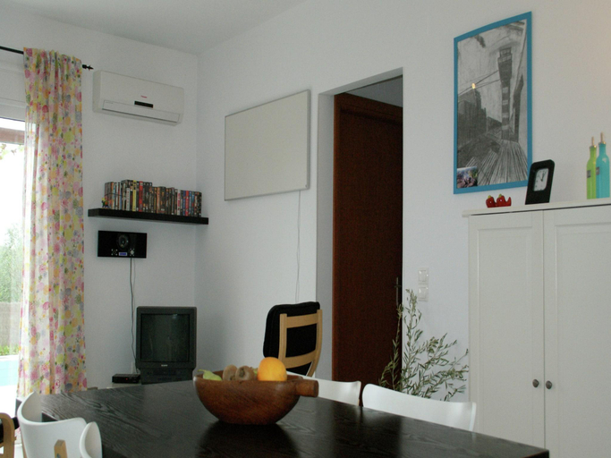 Others 3, Villa in Loutra with Pool near Rethymno, Crete