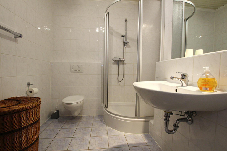 Bathroom 3, Ferienwohnung in Westerland auf Sylt, Nordfriesland