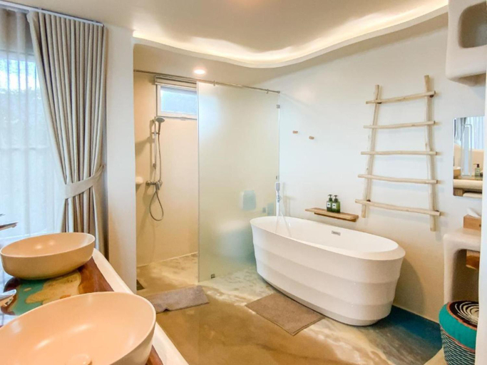 Bathroom 5, The Rock Samui Poshtel Lamai Beach, Ko Samui