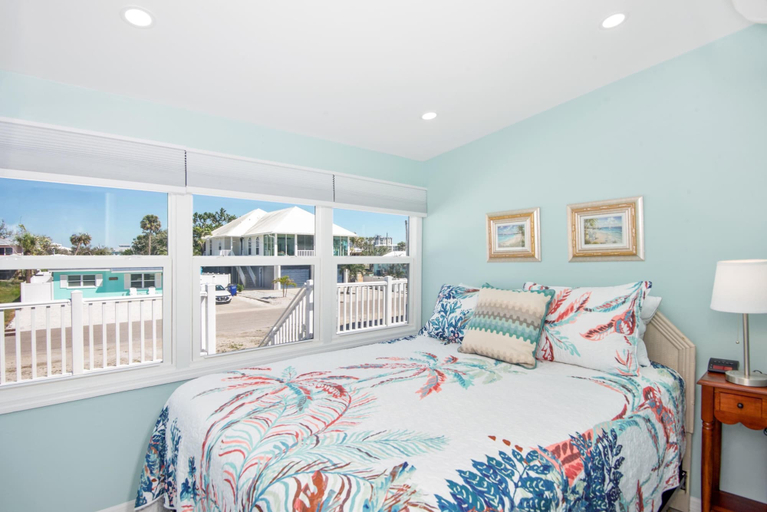 Bedroom 3, Island Paradise 3, Lee