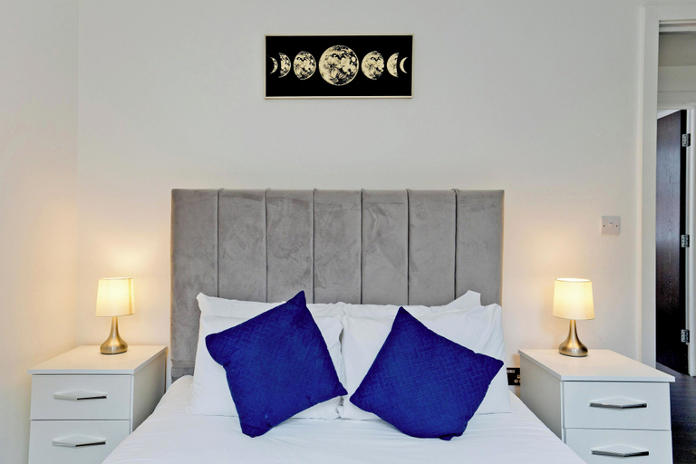 Bedroom 3, Imperial Liverpool Street Apartments, London
