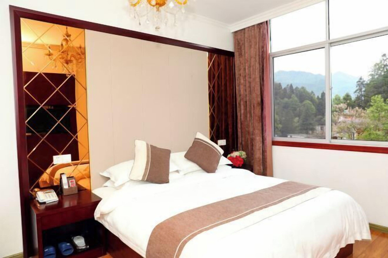Bedroom 2, Luoxiao Mountain Villa Jinggangshan, Ji'an