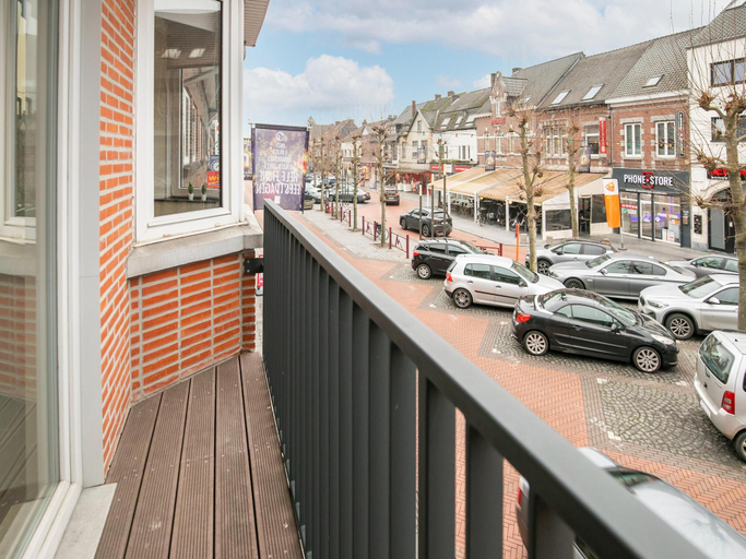 Others 5, Maasmechelen Duplex Retreat, Limburg