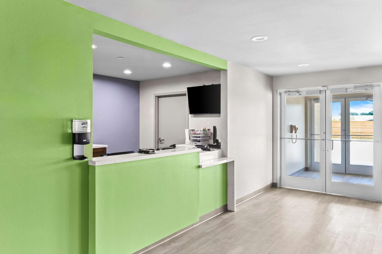 Public Area 2, Woodspring Suites South Houston Hobby, Houston