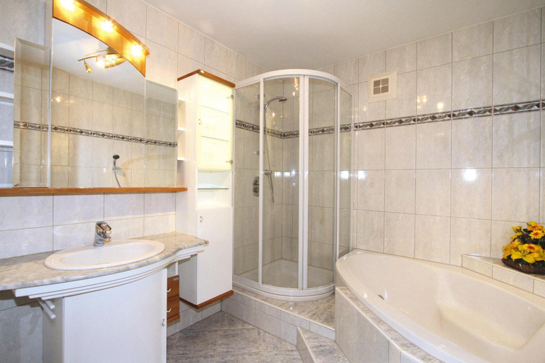 Bathroom 3, Apartment in Itter near Wilder Kaiser Ski Area, Kitzbühel