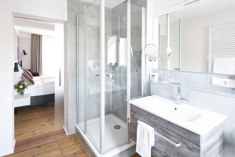 Bathroom 5, Adler Landhotel, Miltenberg