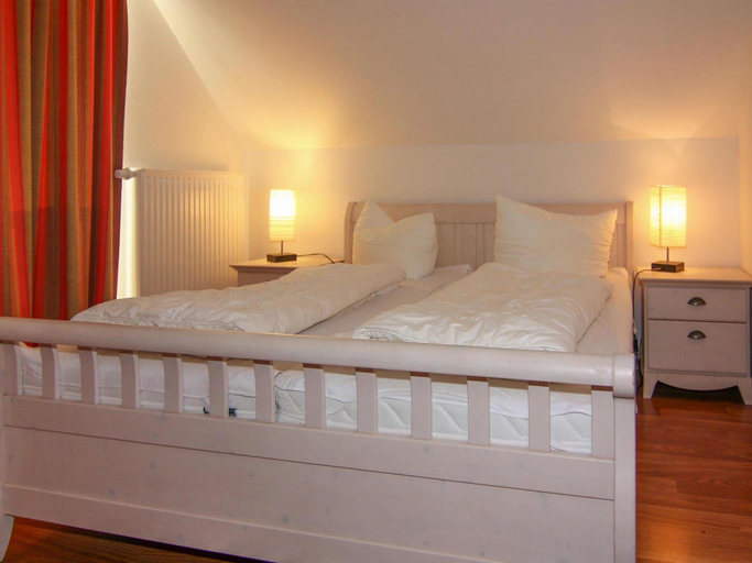 Bedroom 2, Doppelhaushalfte Dunenrose, Glowe, Vorpommern-Rügen